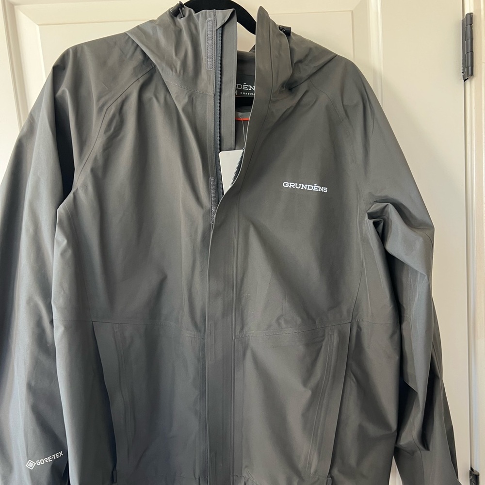Grundens Men's Charter GORE-TEX Waterproof Packable Fishing Rain Jacket - Medium